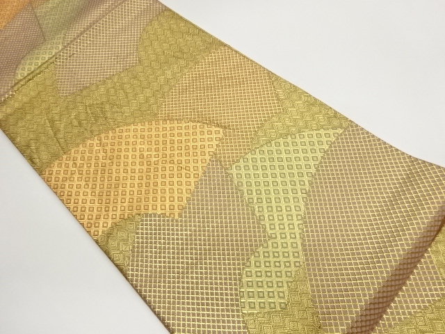 佐賀錦地紙に菱模様織出し袋帯